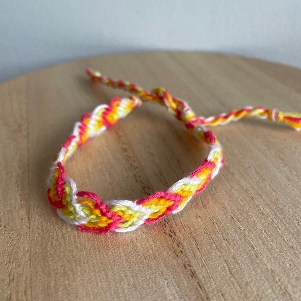 10/$25 Tessa Woven Bracelet